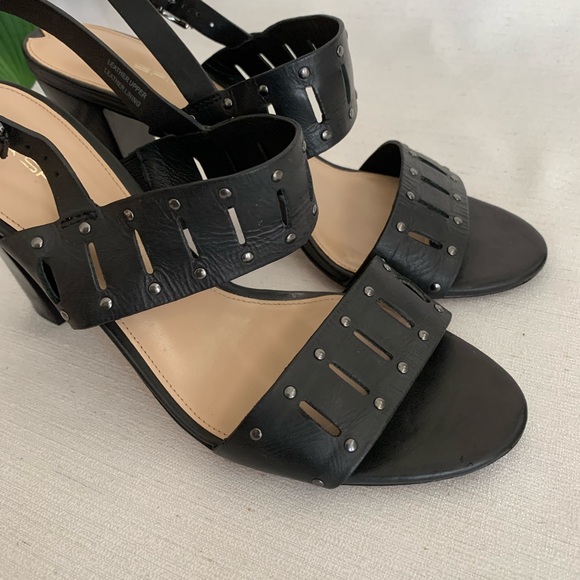 Via Spiga Black Lynne Leather Open Toe Studded Sandals Woman’s 9M - Picture 3 of 14